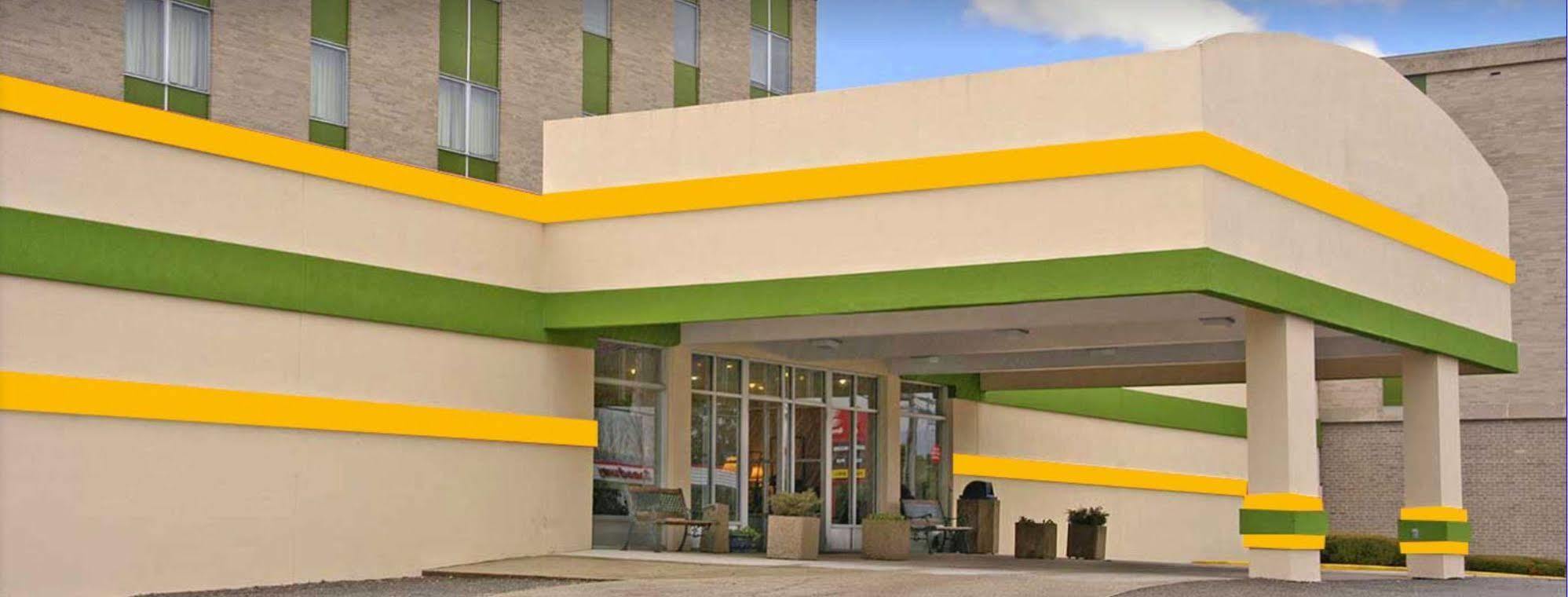 Elkins Inn And Suites Zewnętrze zdjęcie